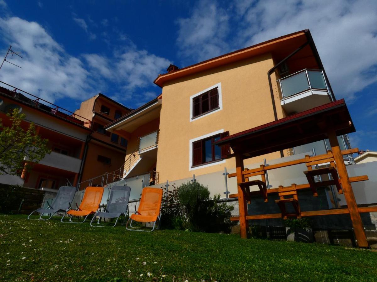 Apartment & Olive Oil Valuma Capodistria Esterno foto
