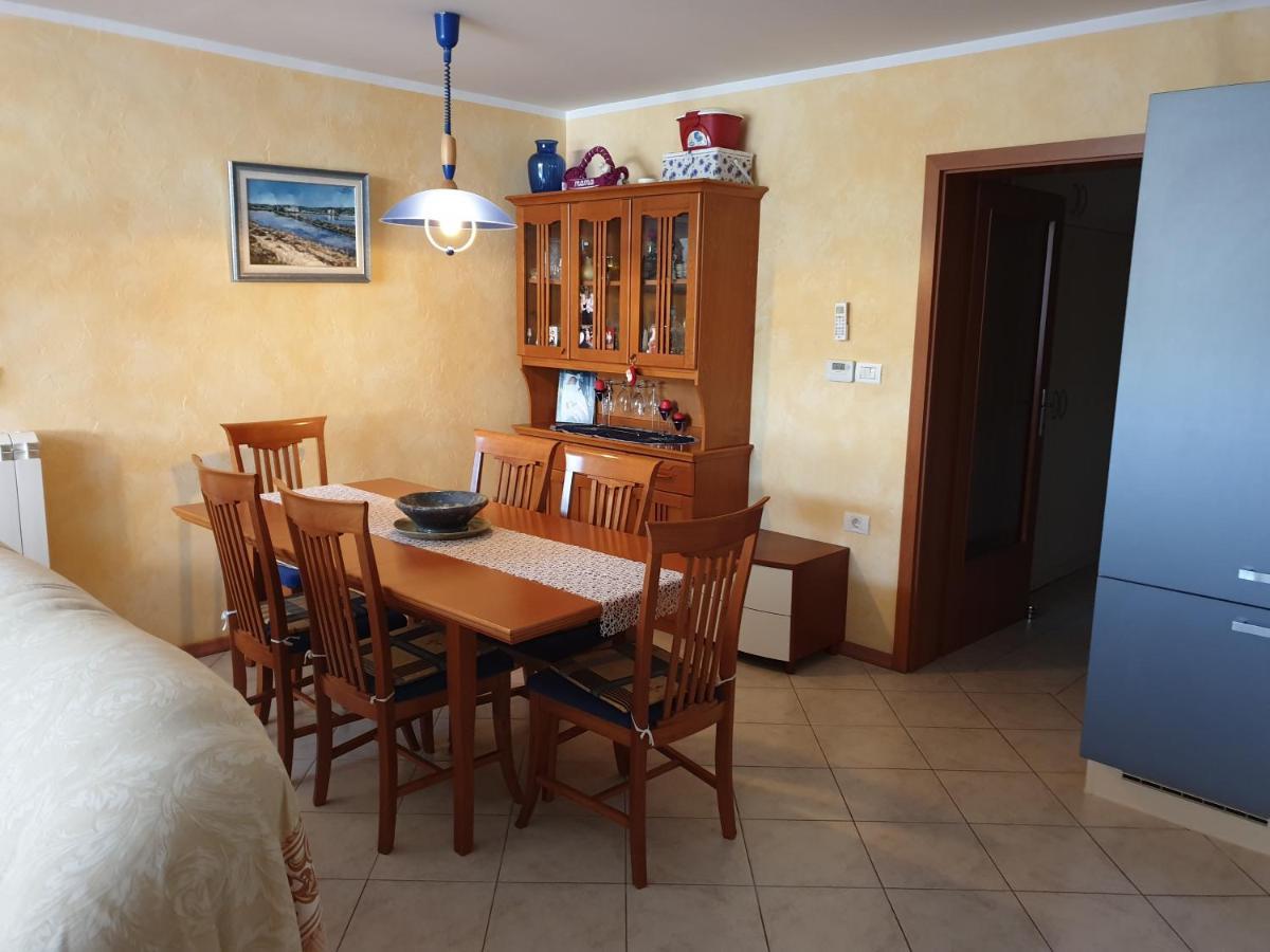 Apartment & Olive Oil Valuma Capodistria Esterno foto
