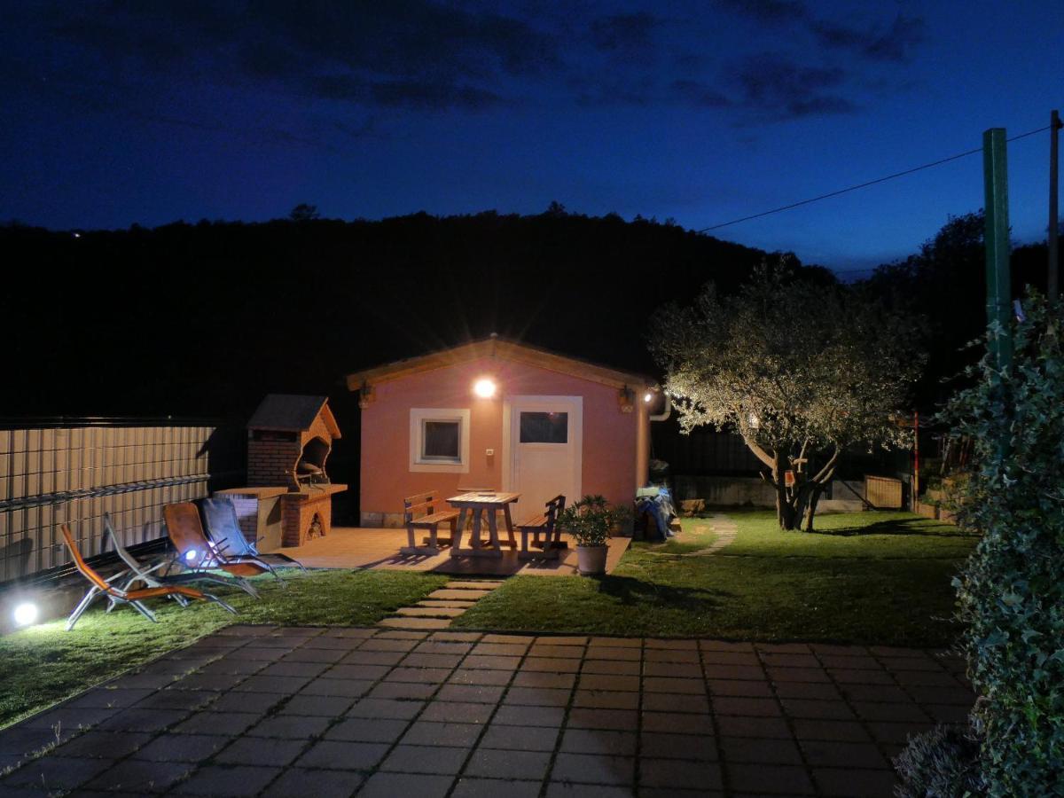 Apartment & Olive Oil Valuma Capodistria Esterno foto