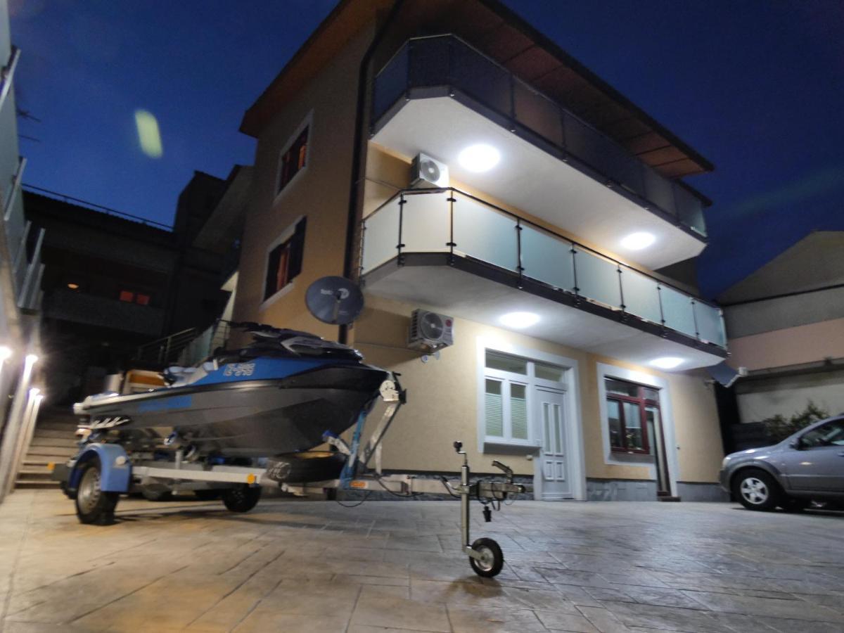 Apartment & Olive Oil Valuma Capodistria Esterno foto